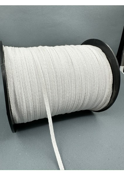 4 mm Askılık (Giysi-Mayo-Iç Çamaşırı) Grogren Şerit-5 Metre-Beyaz