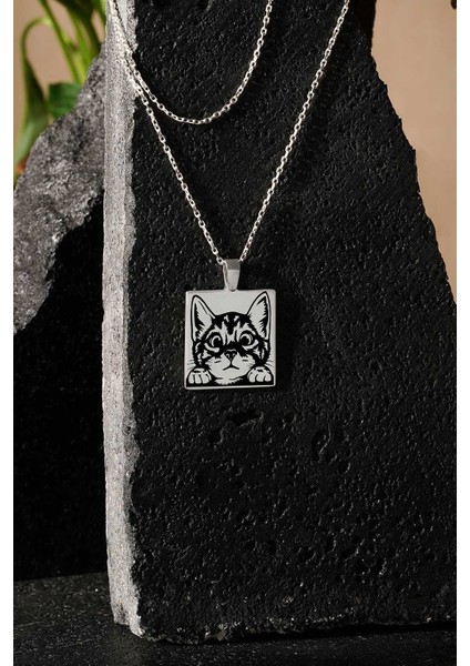Sevimli Kedi Model Siyah Mineli Gümüş Kolye