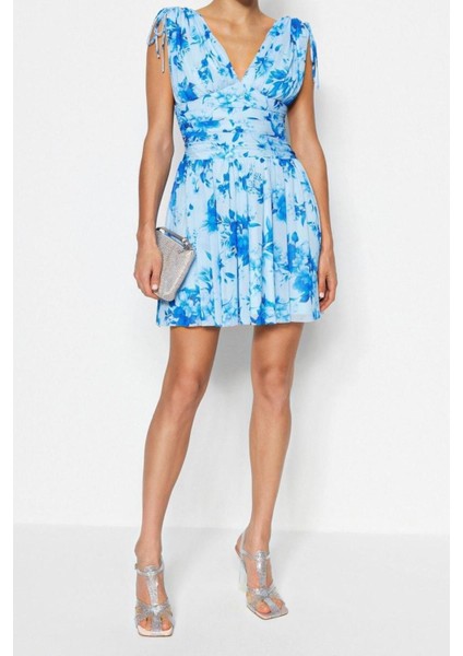 Moda Fit Mezuniyet Balo Tül Örme V Yaka Kolsuz Kol Skater Mini Boy Elbise fiyatları