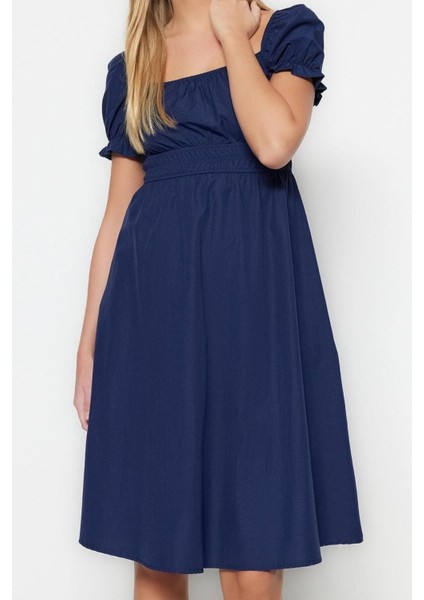 Moda Regular Casual Günlük Poplin Dokuma Kare Yaka Kısa Kol Skater Midi Boy Elbise