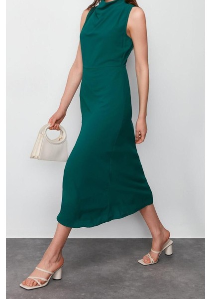 Moda Regular Business Krep Dokuma Degaje Yaka Kolsuz Kol A-Line Midi Boy Elbise