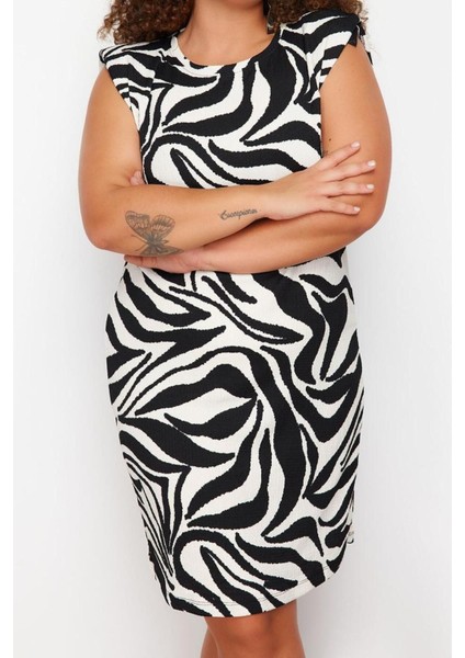 Moda Fit Casual Günlük Bürümcük Örme Bisiklet Yaka Kolsuz Kol Shift Midi Boy Büyük Beden Elbise fırsatları