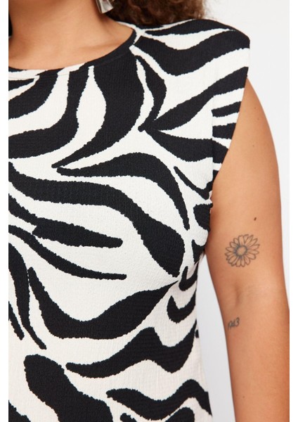 Moda Fit Casual Günlük Bürümcük Örme Bisiklet Yaka Kolsuz Kol Shift Midi Boy Büyük Beden Elbise indirimleri