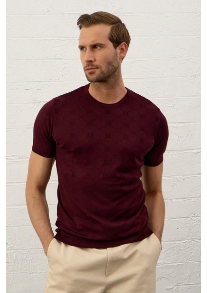 Erkek Kare Desenli Slim-Fit Yazlık Triko T-Shirt Bordo - 5020DNGR