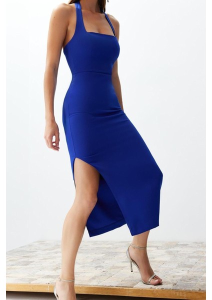Moda Fit Mezuniyet Balo Finike Dokuma Kare Yaka Askılı Kol Bodycone Midi Boy Elbise