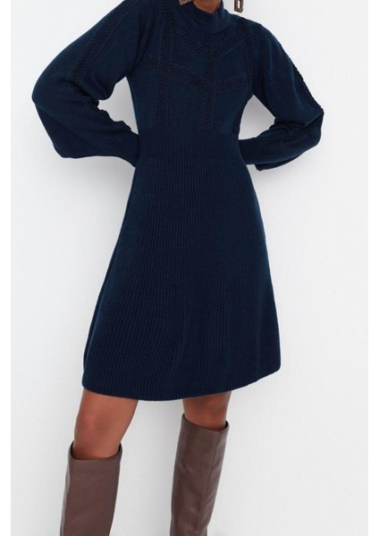 Moda Regular Business Tek Plaka Triko Bisiklet Yaka Uzun Kol A-Line Mini Boy Elbise