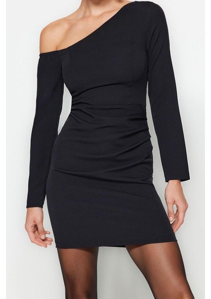 Moda Fit Mezuniyet Balo Finike Dokuma Asimetrik Yaka Uzun Kol Bodycone Mini Elbise modelleri