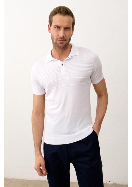 Erkek Çizgi Desenli Slim-Fit Kalıp Polo Yaka Yazlık Triko T-Shirt Beyaz - 5003DNGR