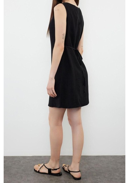 Moda Regular Gündüz Gece Keten Karışımlı Dokuma Bisiklet Yaka Askılı Kol A-Line Mini Boy Elbise fiyatları