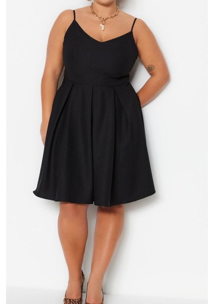 Moda Rahat Düğün Nikah Krep Dokuma V Yaka Askılı Kol Skater Mini Boy Büyük Beden Elbise fırsatları