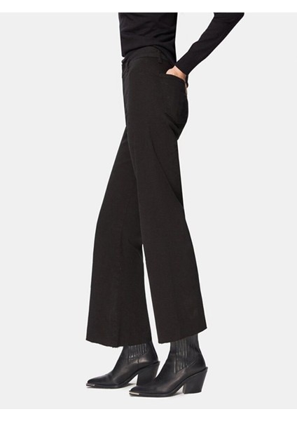 Danelle Black Wash fırsatları