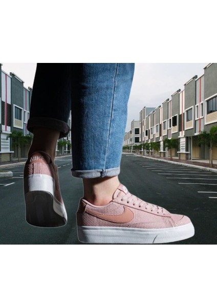 Blazer Low Platform Essential Kadın Sneaker Ayakkabı DN0744-600 indirimleri