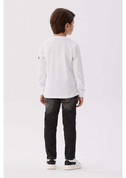 Erkek Çocuk Beyaz T-Shirt fırsatları