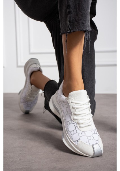 Star Beyaz Deri Süet Taş Detaylı Kadın Spor Ayakkabı
