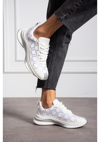 Star Beyaz Deri Süet Taş Detaylı Kadın Spor Ayakkabı modelleri