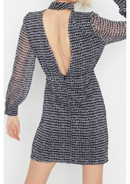 Moda Fit Gündüz Gece Şifon Dokuma Dik Yaka Uzun Kol A-Line Mini Boy Elbise