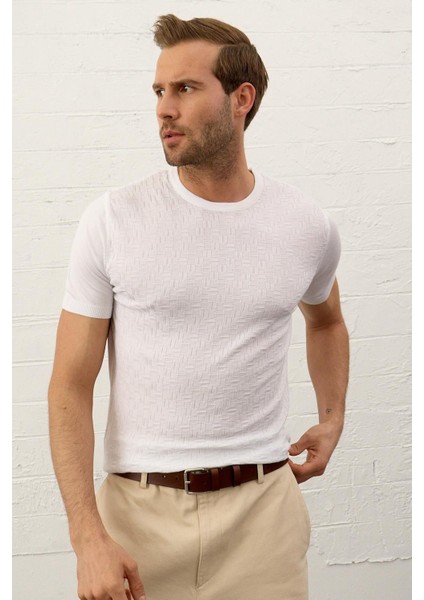 Erkek Desenli Bisiklet Yaka Slim-Fit Kalıp Ince Triko T-Shirt Beyaz - 5015DNGR