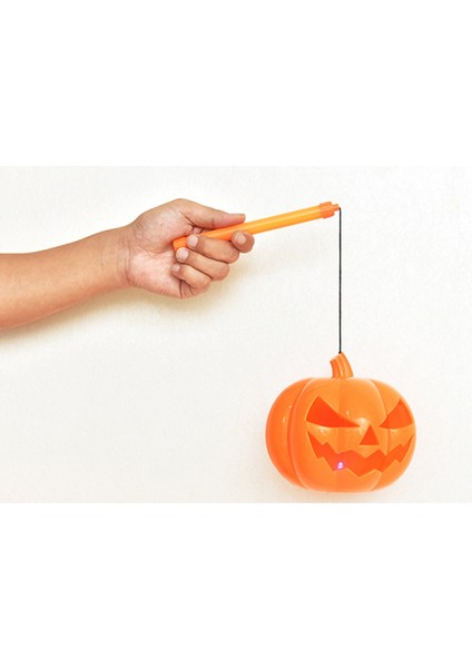 Turuncu Renk LED Işıklı ve Sesli Saplı Balkabağı Halloween Dekor Süs 40 cm