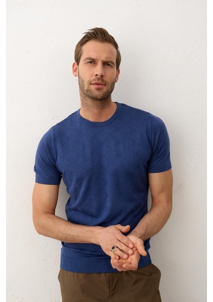 Erkek Kare Desenli Slim-Fit Yazlık Triko T-Shirt Indigo - 5020DNGR indirimleri