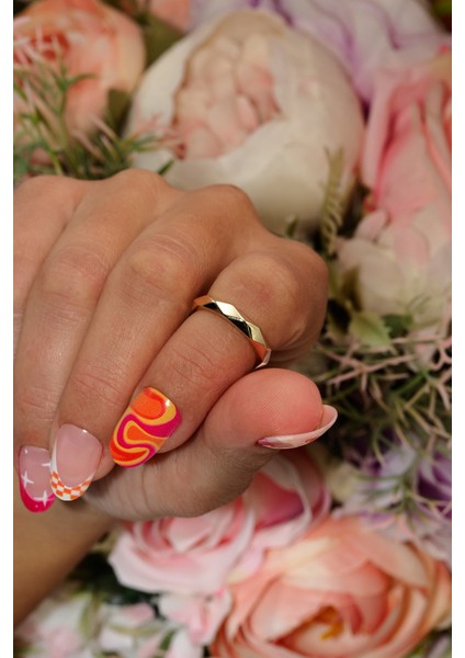 14 Ayar Altın Prizma Model Yüzük fiyatları