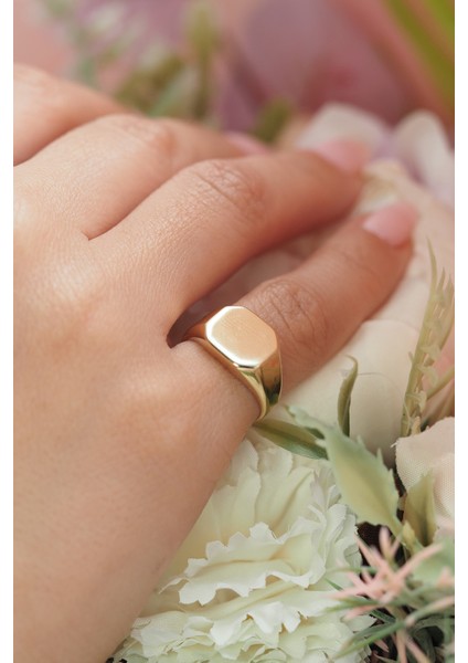 14 Ayar Altın Geniş Parlak Yüzey Yüzük