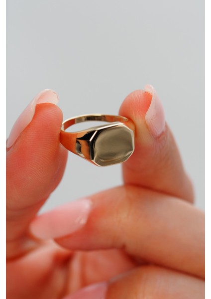 14 Ayar Altın Geniş Parlak Yüzey Yüzük fiyatları