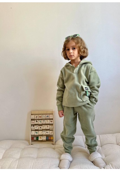 Erkek Çocuk Polar Kapüşonlu Sweatshirt Takım modelleri