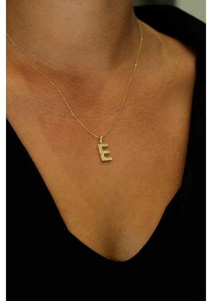 14 Ayar Altın E Harfi Kalemli Kolye Ucu