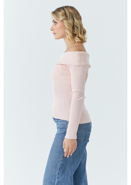 Kadın Madonna Yaka Kazak 5609 fırsatları