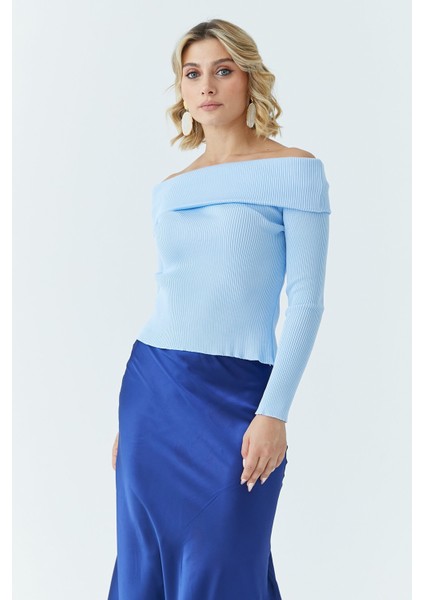 Kadın Madonna Yaka Kazak 5609