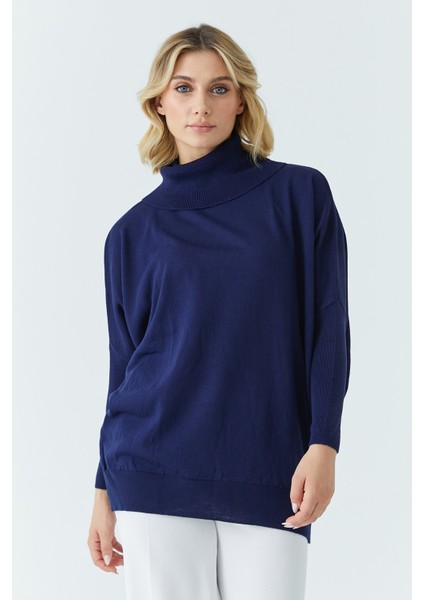 Kadın Balıkçı Uzun Salaş Kazak 4431