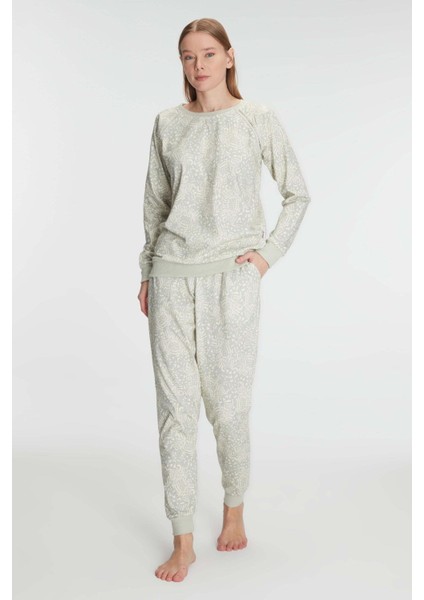 Pamuklu Uzun Kol Kışlık Pijama Takımı