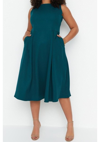 Rahat Gündüz Gece Krep Dokuma Bisiklet Yaka Askılı Kol A-Line Midi Boy Büyük Beden Elbise fiyatları