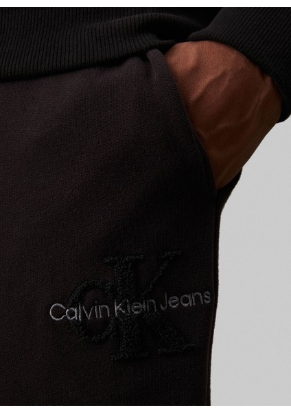 Normal Siyah Erkek Eşofman Altı J30J326685BEH Chenılle Monologo modelleri