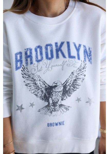 Brooklyn Yazı Baskılı Sweatshirt