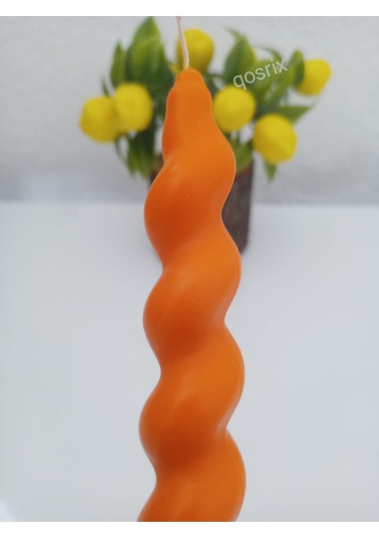 Turuncu Italyan Burgulu Şamdan Soya Mumu Doğal Kokulu Çubuk Konik Burgu Spiral Mum Dekoratif 1 Adet modelleri