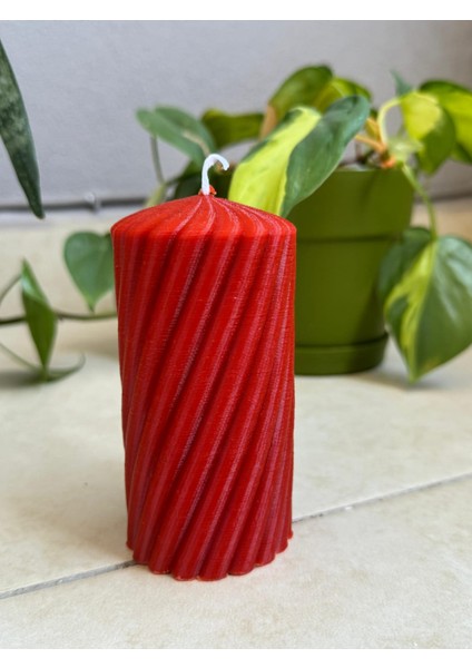 Mum Doğal Balmumu Burgu Model KIRMIZI 10X 5.5cm