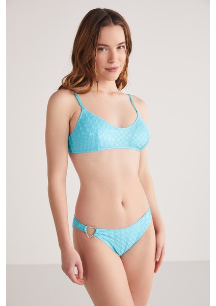 Niema Bikini