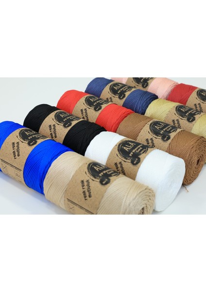 2 mm - 200 gr Polyester (Pp) Makrome Ipi 230 mt Polyester Makrome Ip Supla Ip ve Çanta Ipliği Sütlü Kahve