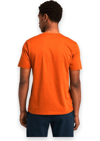 TB0A5UPQ Linear Logo Sleeve Erkek T-Shirt fiyatları