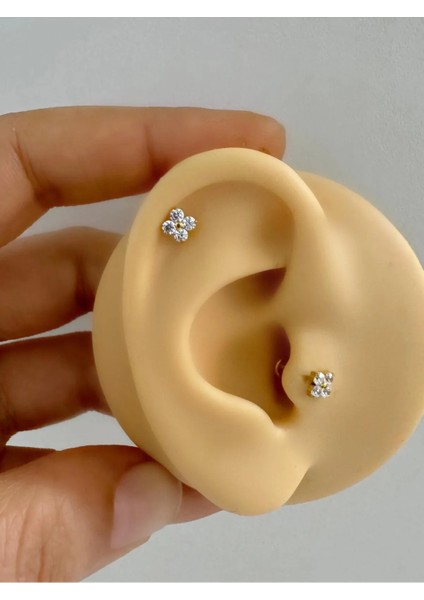 1 Adet G23 Titanium ( Titanyum )Çiçek Model Tragus Helix Conch Lobe Uyumlu Piercing