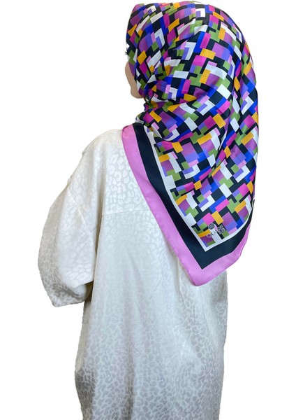 Shecarf Quare Rayon Eşarp - Desenli Avangard Eşarp - Dijital Baskı - Kadın Tesettür 01102
