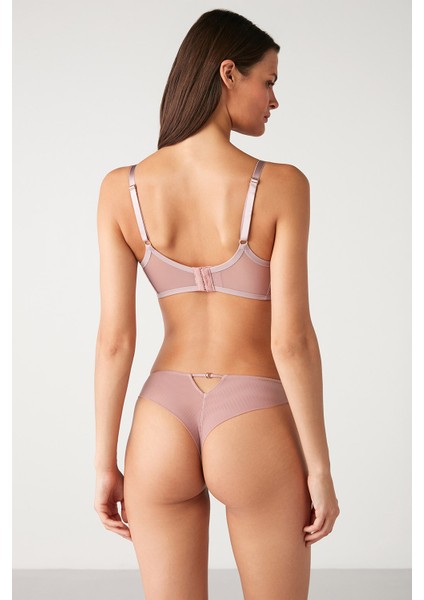 Mell Transparan String