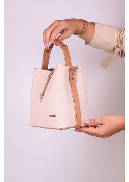 Kadın Omuz Çantası 4 Bölmeli Ayarlanabilir Geniş Askılı 24X20 cm 4002 Lk Krem Cüzdanlı indirimleri