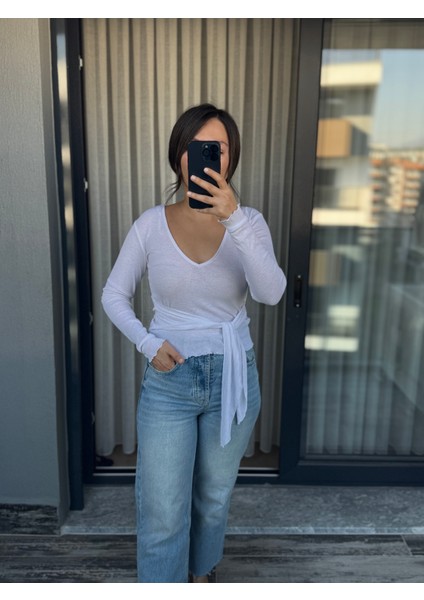 Beyaz, Bağlamalı, V Yaka Bluz fırsatları