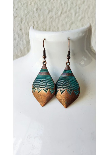 Eskitme Geometrik Motifli Küpe / Figür 4cm