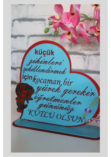 Öğretmenler Gününe "Kocaman Bir Yürek" Öğretmenler Günü İçin Özel Hediye