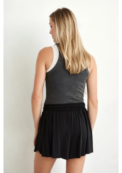 Bol Kesim Taytlı Spor Şort modelleri