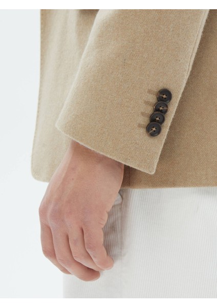 Bej Düz Modern Fit Yün Karışımlı Ceket