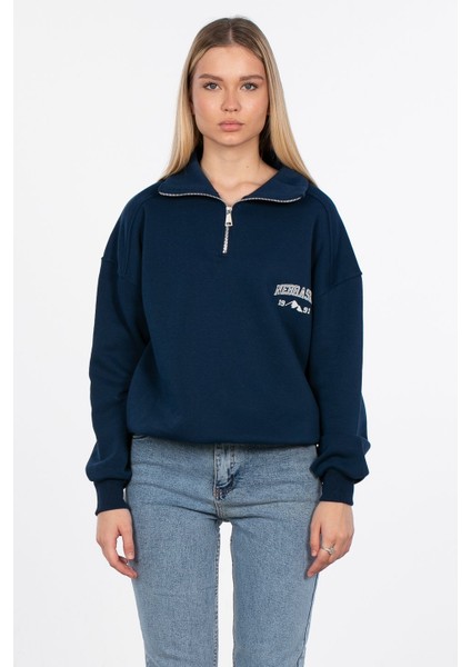 Yarım Fermuarlı Yazı Baskılı Sweatshirt - Lacivert